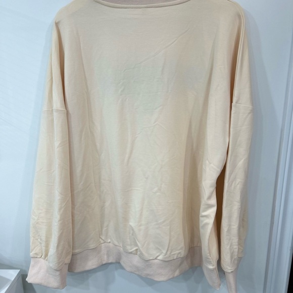 Salem Massachusetts Cream oversized graphic Sweatshirt -NEW - Picture 3 of 6